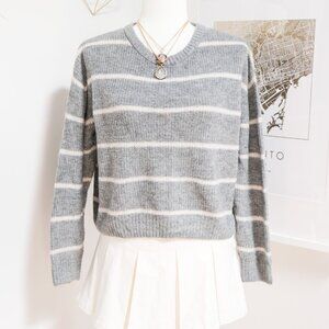 Grey & White Striped Chunky Sweater 🦭 H&M